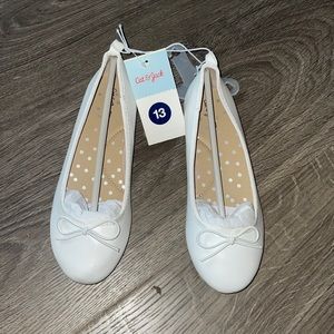 White litttle girl flats sz 13